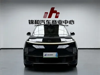 Li Auto Li L8 2024, 38000 км, за 215000 CNY
