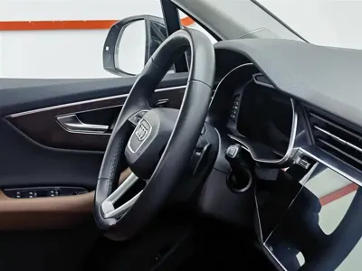 Audi Q7 2021, 92100 км, за 259800 CNY - фото 22