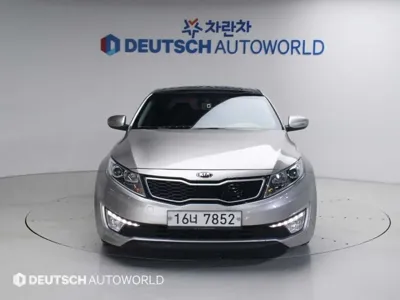 Kia K5 · 2013 год