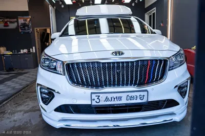 Kia Canival · 2020 год