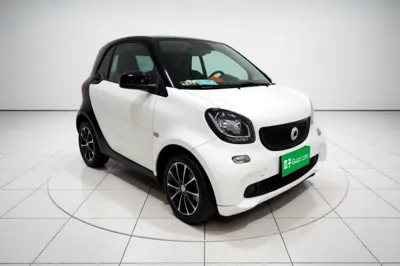 Smart Fortwo 2015, 82000 км, за 51997.67 CNY - фото 3