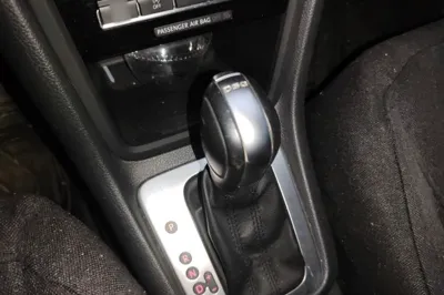 Volkswagen Sharan 2016, 80300 км, за 96660.33 CNY - фото 13