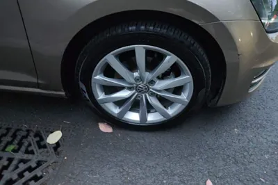 Volkswagen Golf 2015, 69900 км, за 49448.43 CNY - фото 8