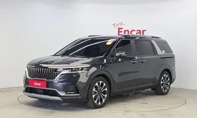 Kia Canival · 2023 год