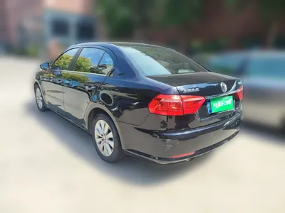 Volkswagen Lavida 2013, 135800 км, за 25281.65 CNY