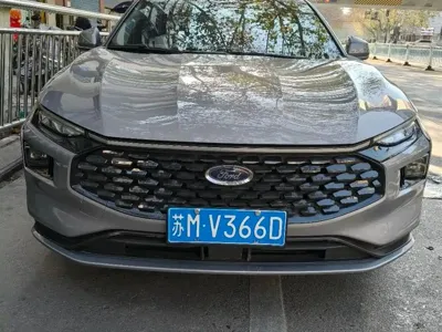 Ford Mondeo 2024, 9000 км, за 105000 CNY - фото 1