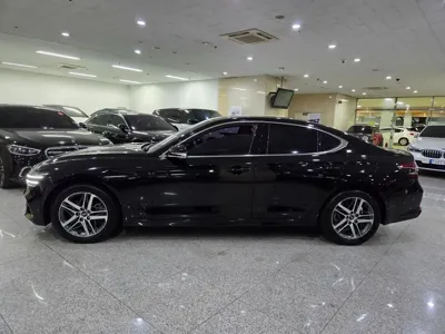 Genesis G70 2021, 44652 км, за 31000000 KRW