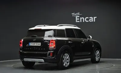 MINI Countryman 2018, 129464 км, за 13900000 KRW
