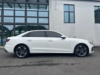 Audi A4L 2023, 51000 км, за 146800 CNY - фото 10