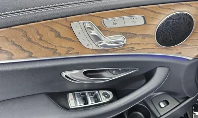 Mercedes-Benz E-Class 2022, 53366 км, за 36490000 KRW - фото 29