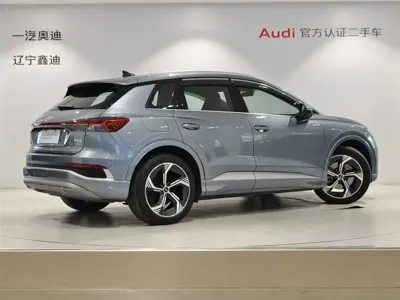 Audi Q4 e-tron 2024, 43400 км, за 123800 CNY