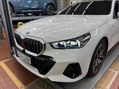 BMW 5-Series · 2025 год