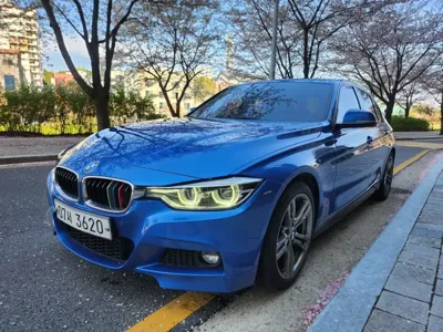 BMW 3-Series · 2017 год