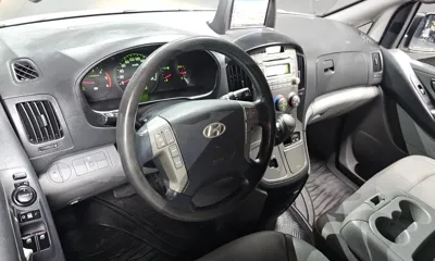 Hyundai Starex 2015, 141727 км, за 7500000 KRW - фото 12