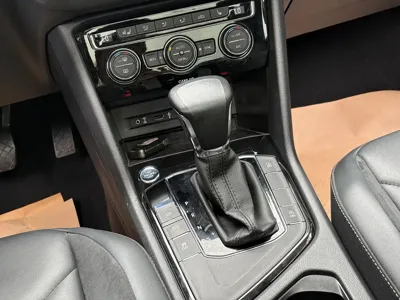 Volkswagen Tiguan L 2018, 60000 км, за 70100 CNY - фото 11