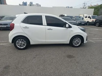 Kia Morning 2021, 101131 км, за 9990000 KRW