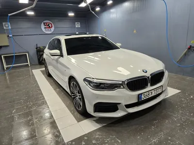 BMW 5-Series · 2020 год