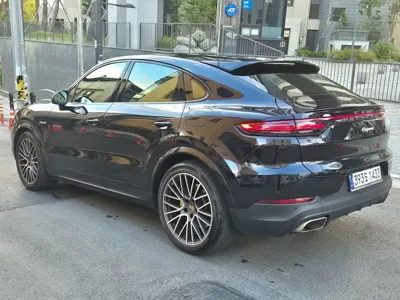 Porsche Cayenne 2023, 25000 км, за 123000000 KRW - фото 7