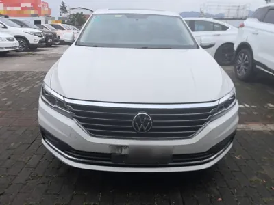 Volkswagen Lavida 2019, 69800 км, за 69828.74 CNY