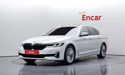 BMW 5-Series · 2021 год