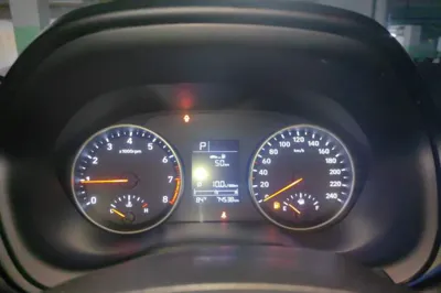 Hyundai Celesta 2018, 74500 км, за 35355.02 CNY - фото 11