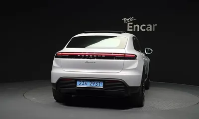Porsche Macan 2025, 6443 км, за 109500000 KRW