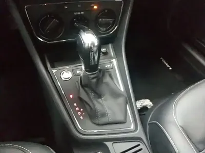 Volkswagen Lavida 2018, 54100 км, за 38800 CNY - фото 14