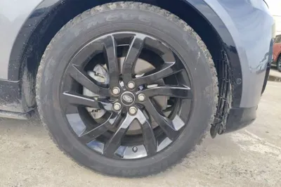 Land Rover Discovery 2020, 99900 км, за 207823.18 CNY - фото 8