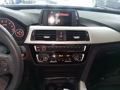 BMW 3 Series GT 2017, 72700 км, за 73600 CNY - фото 13