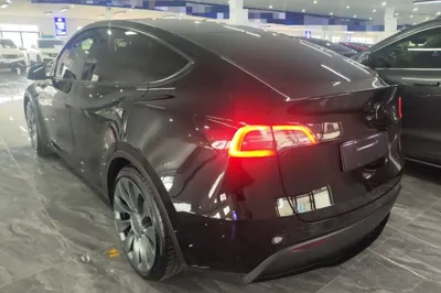 Tesla Model Y 2021, 55199 км, за 207347.8 CNY