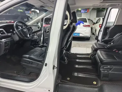 Honda Odyssey 2021, 90000 км, за 108800 CNY - фото 8