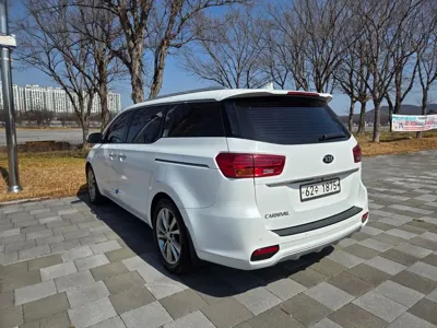 Kia Canival 2019, 125692 км, за 16500000 KRW - фото 4
