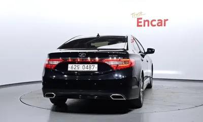 Hyundai Grandeur 2017, 195499 км, за 6000000 KRW