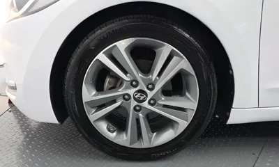 Hyundai Avante 2018, 58331 км, за 9500000 KRW - фото 5