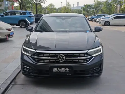 Volkswagen Sagitar 2023, 54300 км, за 76800 CNY
