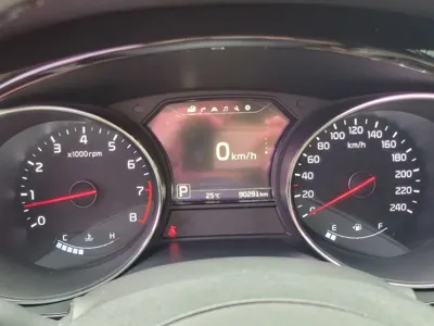 Kia Canival 2016, 90000 км, за 15500000 KRW - фото 7