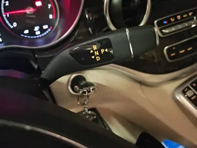 Mercedes-Benz V-Class 2018, 42900 км, за 134000 CNY - фото 7