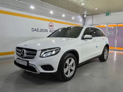 Mercedes-Benz GLC-Class · 2017 год