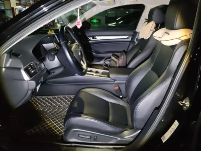 Honda Accord 2018, 73900 км, за 82606.26 CNY - фото 16