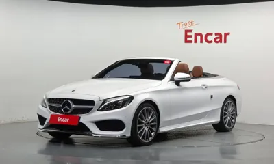 Mercedes-Benz C-Class · 2017 год