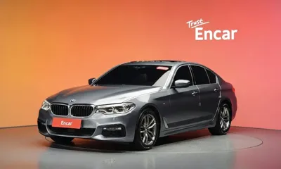 BMW 5-Series · 2018 год