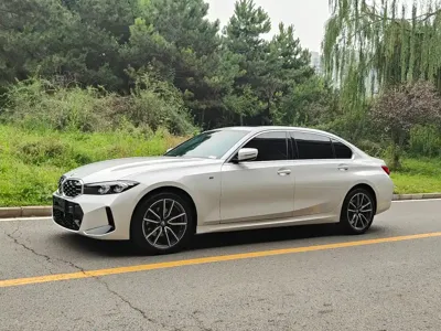 BMW 3 Series · 2025 год