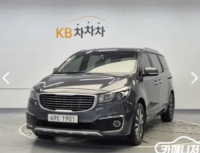 Kia Canival · 2015 год