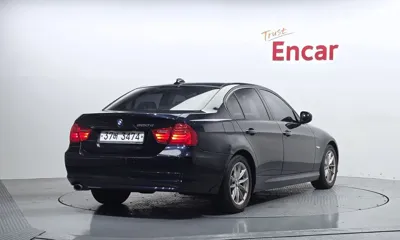 BMW 3-Series 2010, 122412 км, за 2800000 KRW