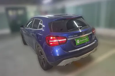 Mercedes-Benz GLA 2018, 48000 км, за 69638.4 CNY