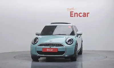 MINI Cooper 2025, 2986 км, за 34990000 KRW