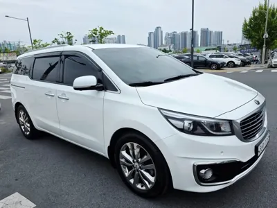 Kia Canival 2017, 165885 км, за 9700000 KRW - фото 6