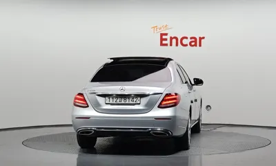 Mercedes-Benz E-Class 2017, 79052 км, за 23000000 KRW - фото 4