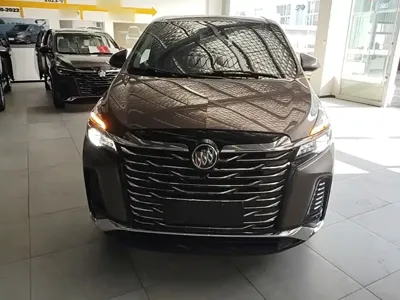 Buick GL8 2023, 100600 км, за 129000 CNY