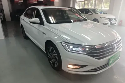 Volkswagen Sagitar 2021, 25400 км, за 75702.19 CNY